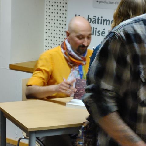 1700813057530.jpg
