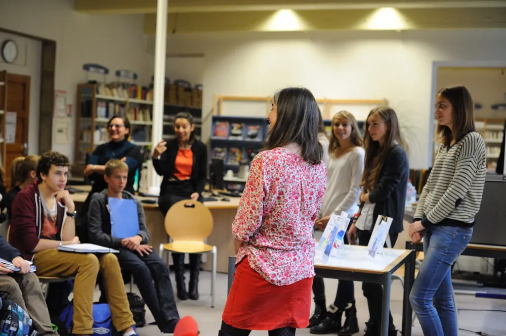 14-11-26_demoulin-lycee-nodier-dole-4.jpg