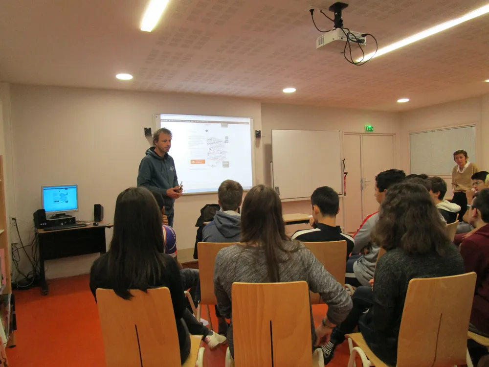 17-11-15_gueraud-valdoie-college-goscinny-1.jpg