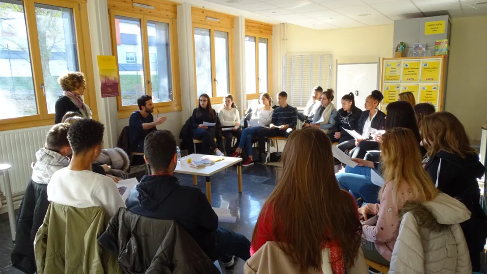 17-11-22_bonnefoy-lycee-tristan-bernard-besancon1.jpg